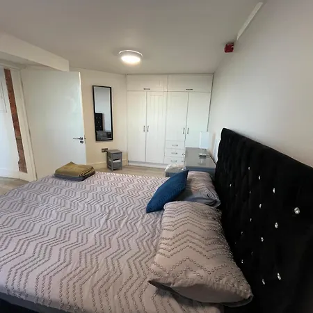 The Anchor * スケリーズ